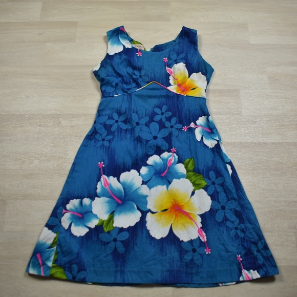 SOLD 60s Royal Hawaiian Mini Dress Tropical Muumuu Mu'umu'u Blue Floral VTG - Picture 1 of 6